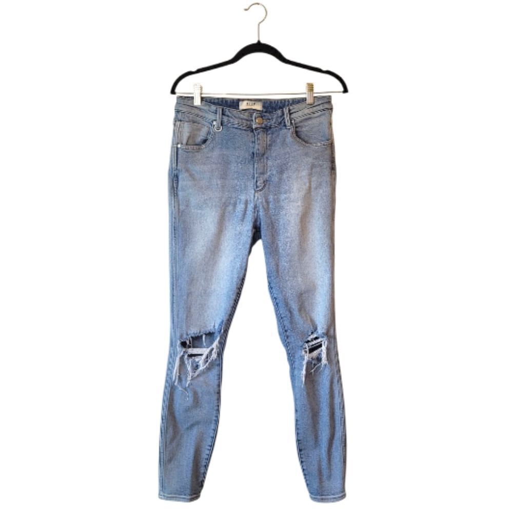 NEUW Light Wash Marilyn Torn Haze Skinny Jeans Size 32